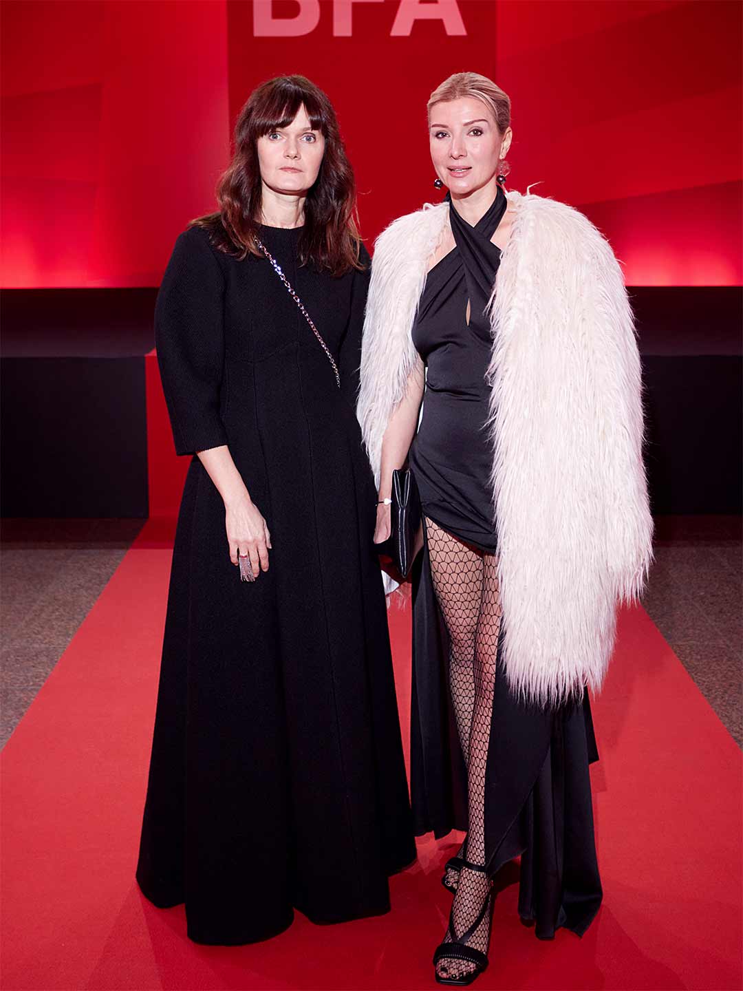Sonia Zabuga, Olena Burenina
